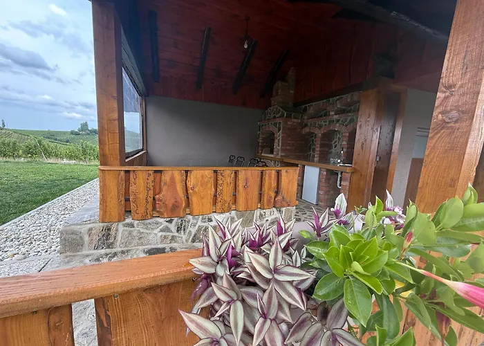 Apartma Viktor شقة *